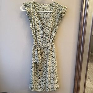 Monteau green spring dress with white flowers size XS